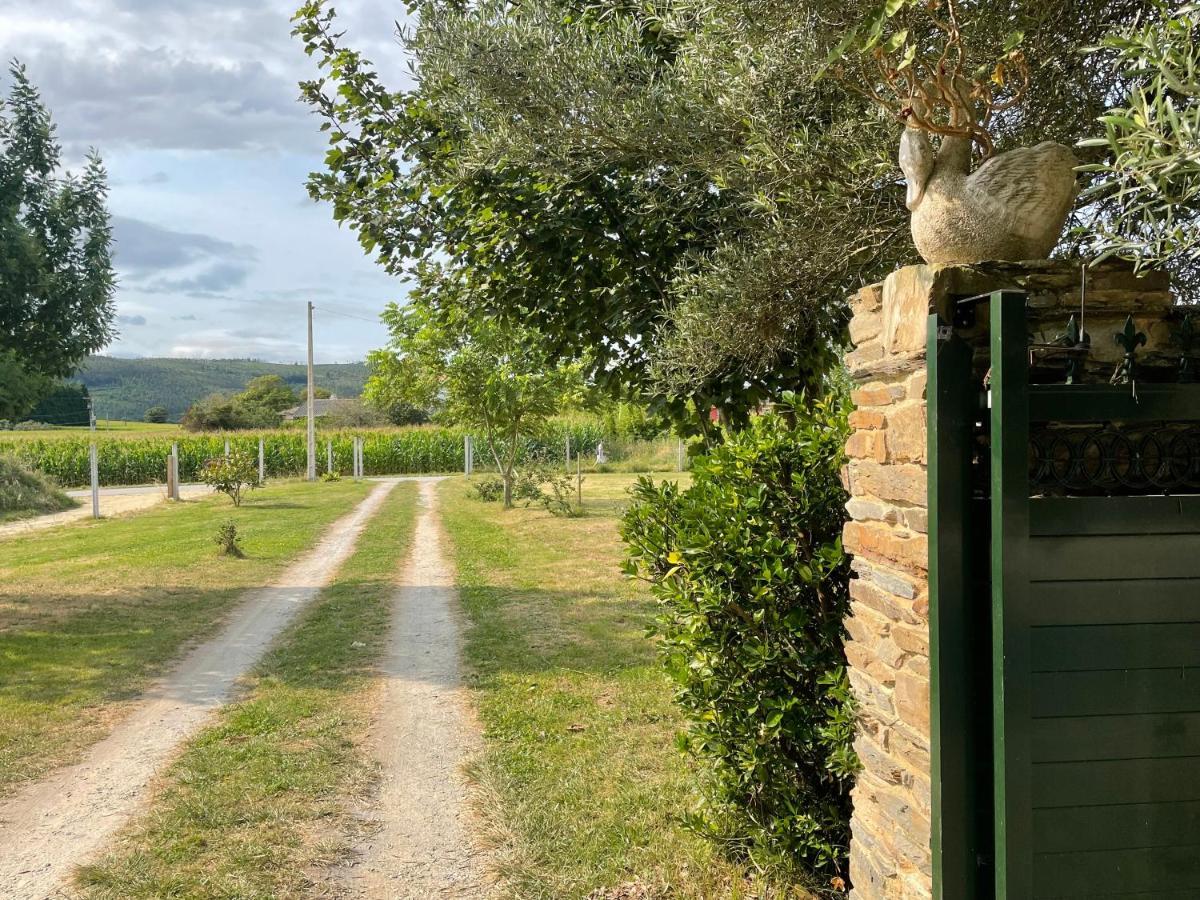 Apartamento Turistico Con Precioso Jardin - Los Gayoles Rural Castropol Eksteriør bilde
